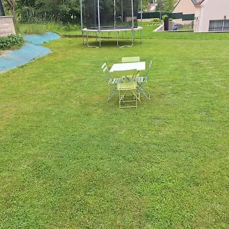 Belle Maison Recente بيت للعطل Neauphle-le-Château