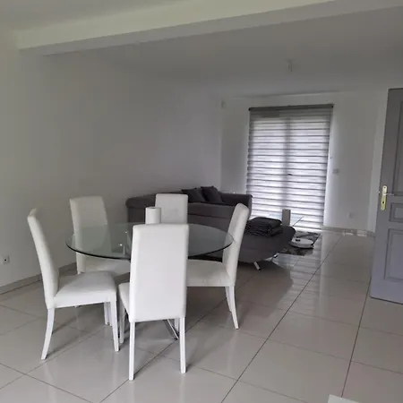 Belle Maison Recente *
